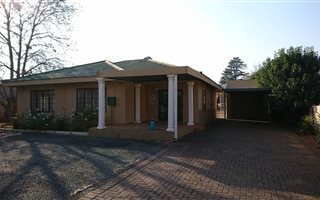 180 m² Commercial space in Three Rivers