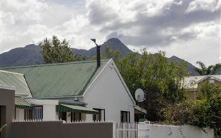 2 Bedroom House in King George Park