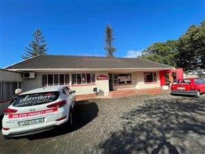 247 m² Commercial space in Beacon Bay