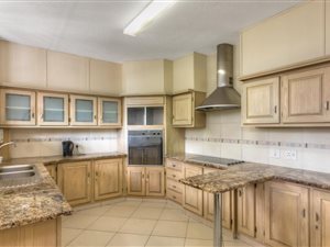 3 Bed Apartment in Bramley Park