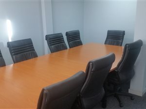 330 m² Office Space in Georgeville