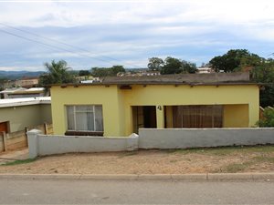 4 Bed House in Gerald Smith