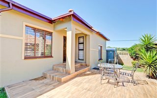 4 Bedroom House in Cosmo City