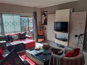 2 Bed Apartment in Brentwood Park