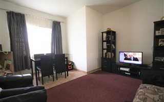 2 Bedroom Apartment in Zonnebloem