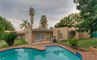 4 Bedroom House in Gallo Manor