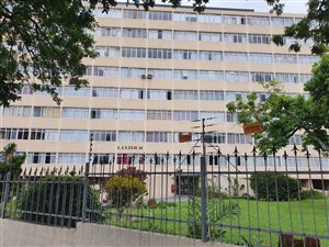 2 Bed Apartment in Essenwood