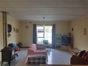 3 Bed House in Struisbaai