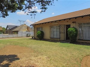 3 Bed House in Mayberry Park