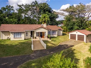 4 Bed House in Hillcrest Park