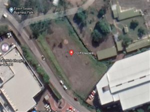 3700 m² Commercial space in Bellair