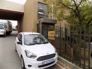 324.910003662109 m² Office Space in Jet Park