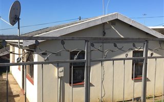 3 Bedroom House in KwaMashu