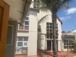 2 Bed House in Westdene