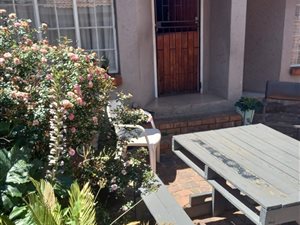 2 Bed House in Noycedale