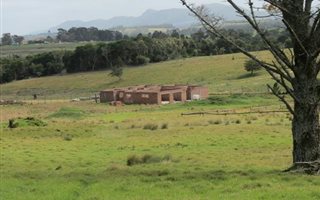 1.8 ha Farm in Colleen Glen