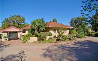 2 ha Farm in Ruimsig AH