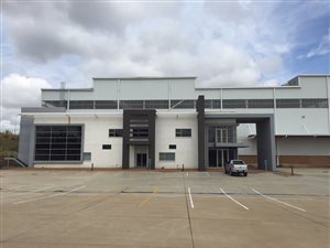 12000 m² Industrial space in Olifantsfontein