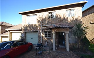 3 Bedroom Cluster in Southcrest