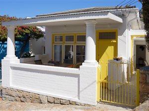 3 Bed House in Kalk Bay