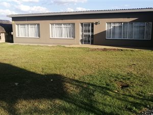 6.4 ha Farm in Potchefstroom Central