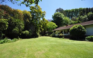 4 Bedroom House in Wembley