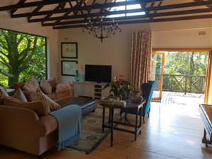 4 Bed House in Blackridge