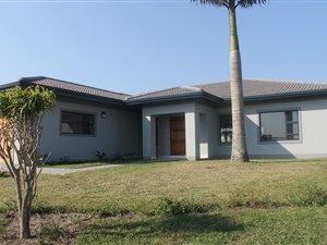 3 Bed House in Palm Lakes Estate