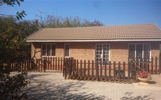 1 Bedroom House in Glen Austin