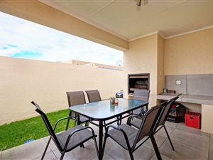 3 Bed Townhouse in Noordhang
