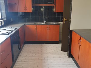 4 Bed Apartment in Fordsburg