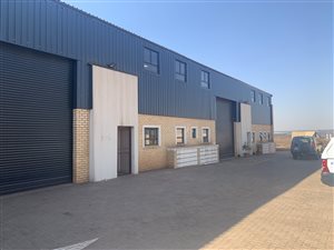 350 m² Industrial space in Monavoni