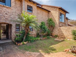 3 Bed Townhouse in Greenacres