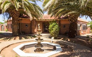 4 Bedroom House in Nigel