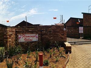 2 Bed Townhouse in Grobler Park