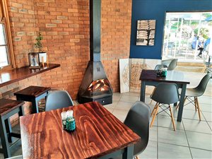 83 m² Commercial space in Stilbaai