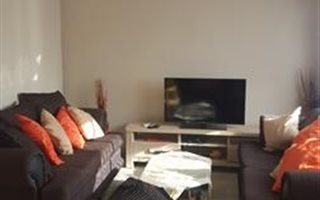 2 Bedroom Flat in Amanzimtoti