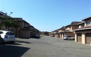 3 Bedroom Duplex in Arboretum