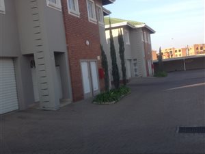 3 Bedroom Duplex in Eveleigh