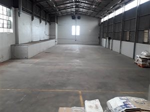 1600 m² Industrial space in Mobeni