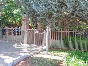 4 Bedroom House in Blydeville
