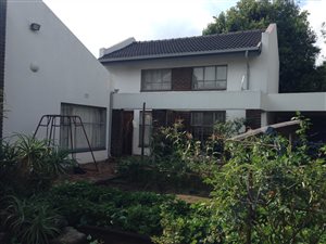 Bachelor apartment in Wierda Park