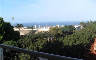 3 Bedroom Apartment in New Town Centre