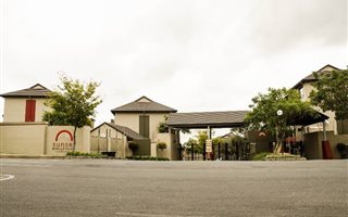 1 Bedroom Apartment in Pineslopes