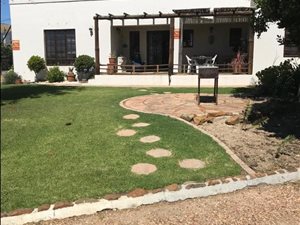 3 Bed Garden Cottage in Durbanville Central
