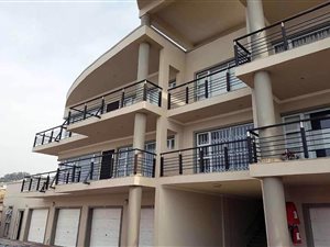 3 Bed Apartment in Desainagar