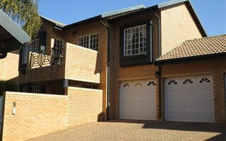 3 Bedroom Duplex in Centurion Golf Estate
