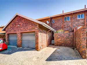 2 Bed Townhouse in Birchleigh
