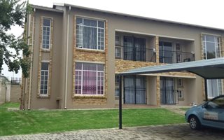 2 Bedroom Apartment in Laser Park
