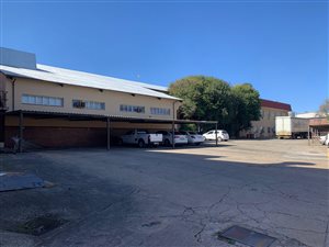 14000 m² Industrial space in Industria West